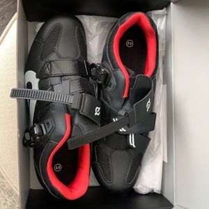 Men’s Peloton Cycling Shoes Sz 44 (10.5 US)